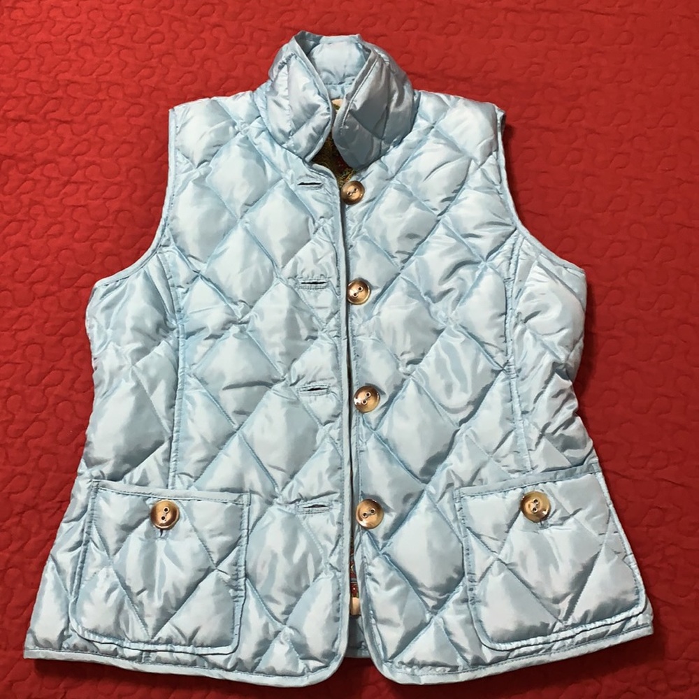 Talbot duck down puffer vest with button closure